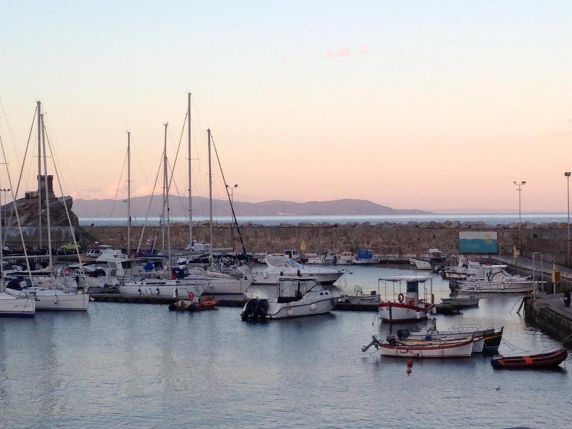 Appartamenti Estivi Anna E Pino Rio Marina Buitenkant foto